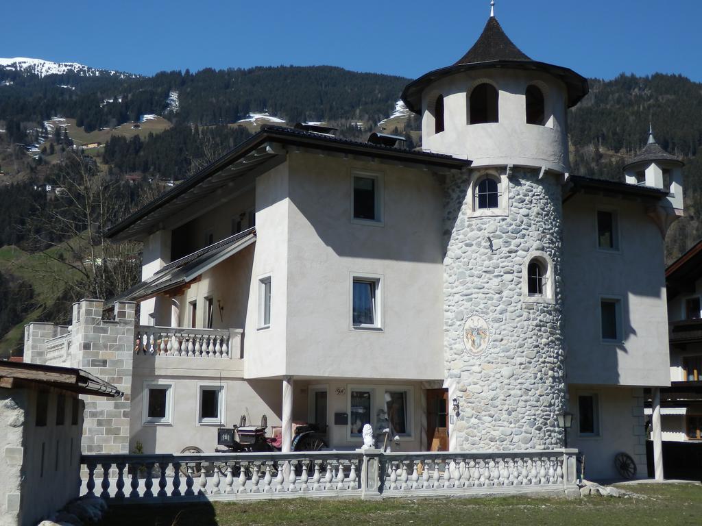 Schlossburg Reiserhof ツェル・アム・ツィラー エクステリア 写真